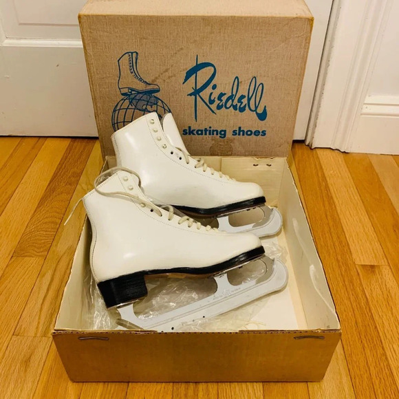 Riedell Womans Figure Skates size 5 Beige /John Wilson Corenation Comet Blade - Picture 1 of 16